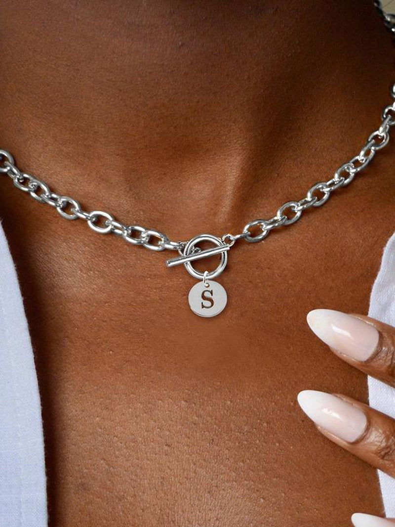 Trendy Heart Initial Pendant Necklace - Exquisite Fashion Jewelry for Women, Perfect for Parties & Everyday Wear, Ideal Birthday Gift